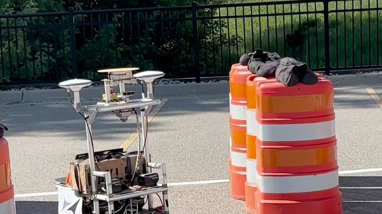 GVSC fosters next-generation robotics innovators at 33rd annual IGVC