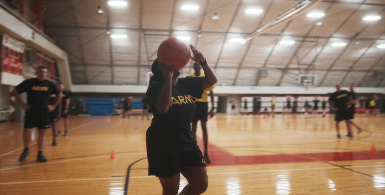Army Reserve Soldiers conduct basketball conditioning at Fort Belvoir