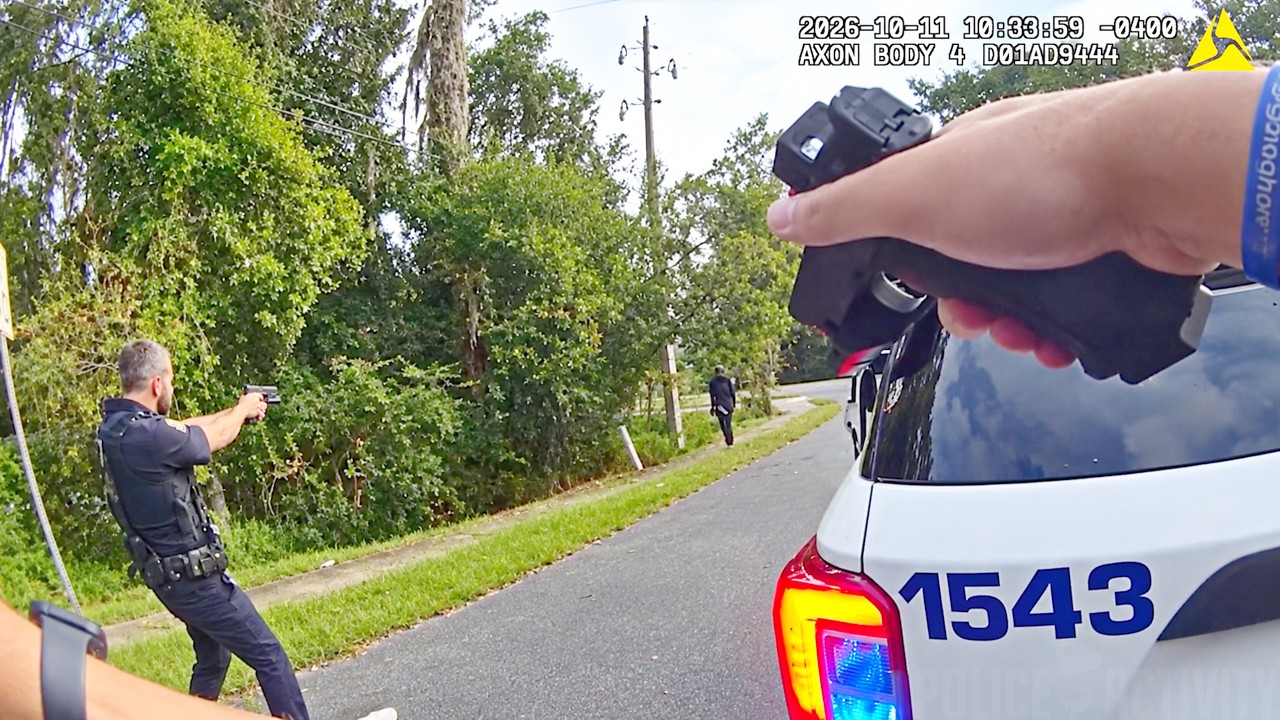 Jacksonville Officers Shoot Woman Who Fired at Them